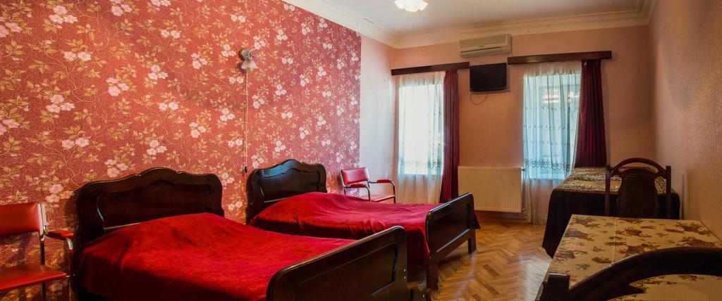 Homestay Nika Tbilisi Esterno foto