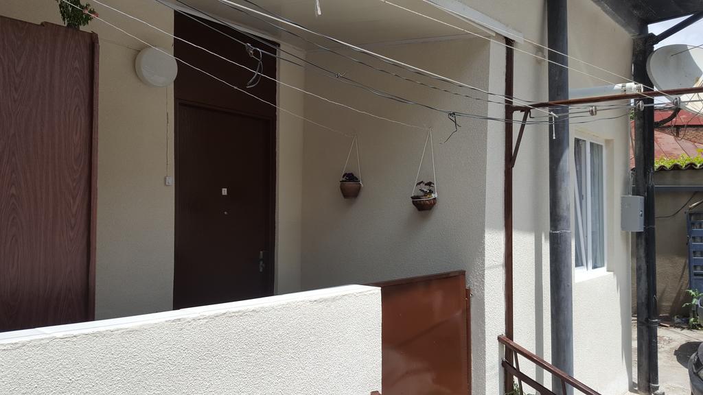 Homestay Nika Tbilisi Esterno foto